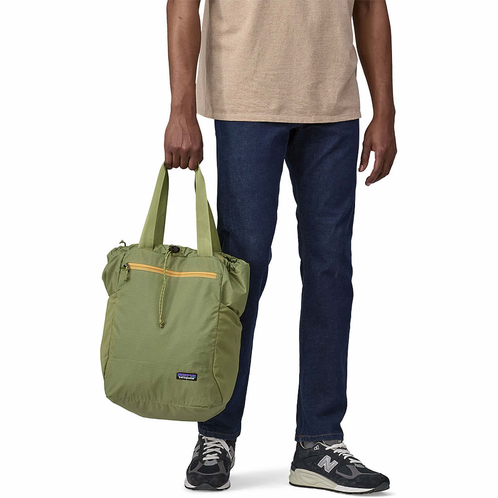 Ultralight Black Hole Tote Pack