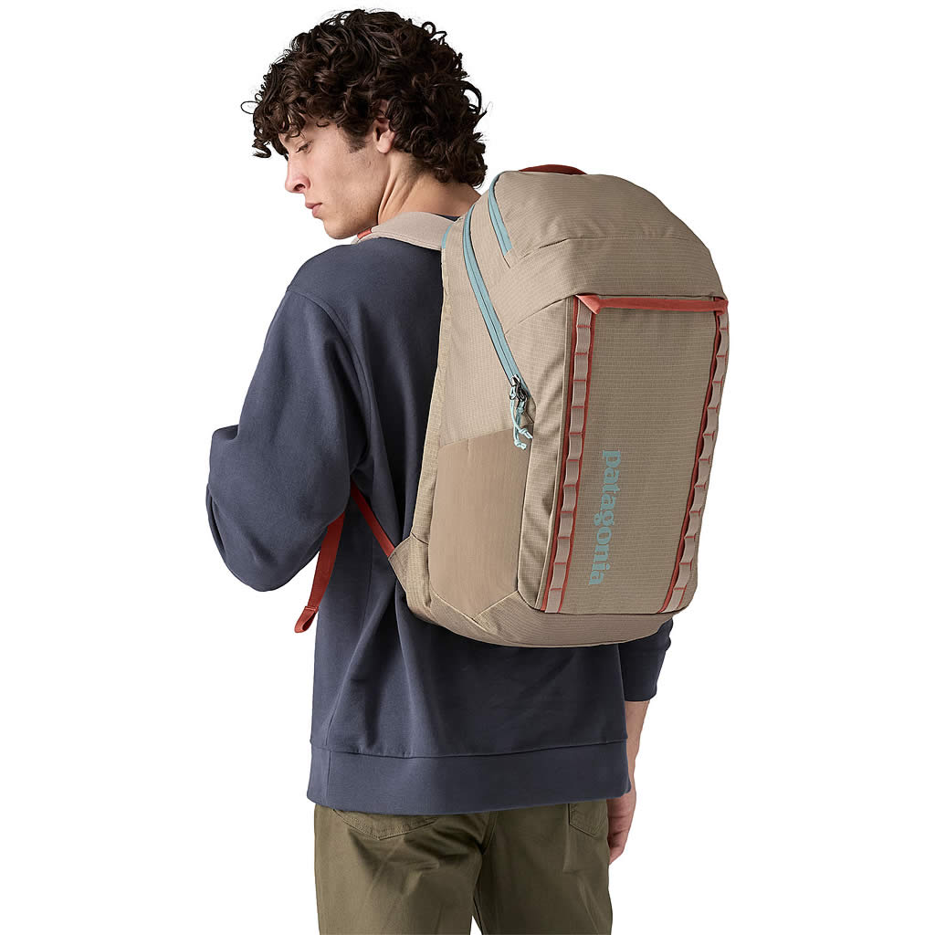 Black Hole Pack 32L