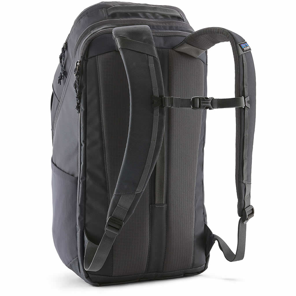 Black Hole Pack 32L