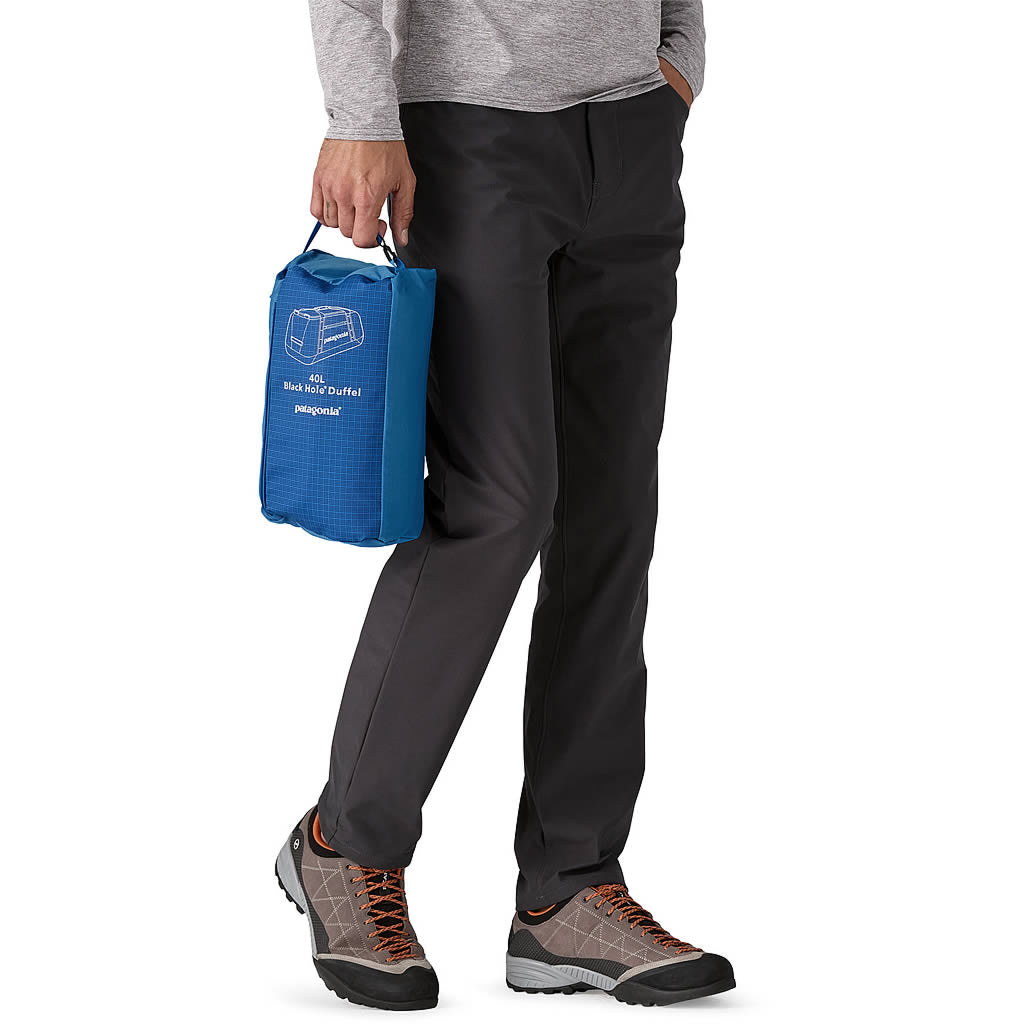 Black Hole Duffel 40L