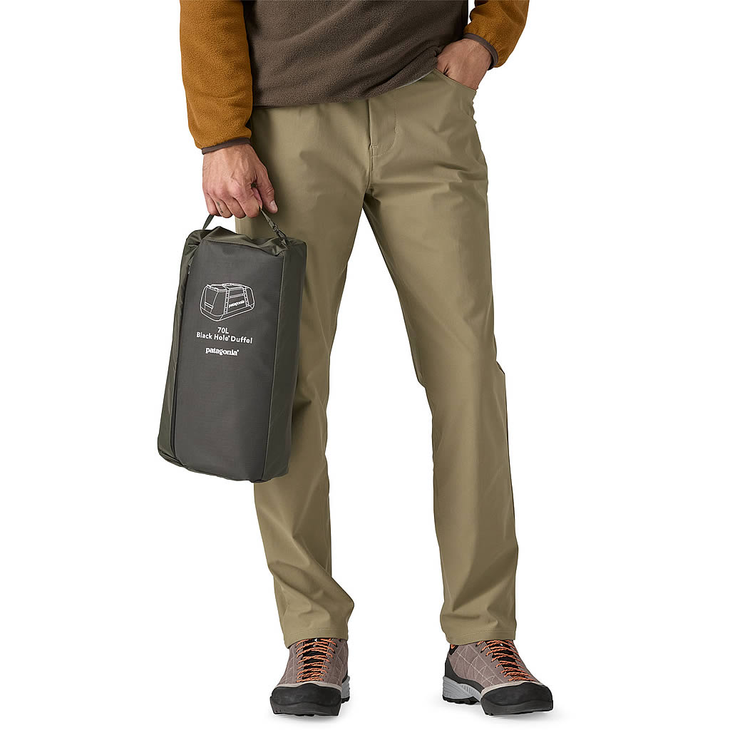 Black Hole Duffel 70L