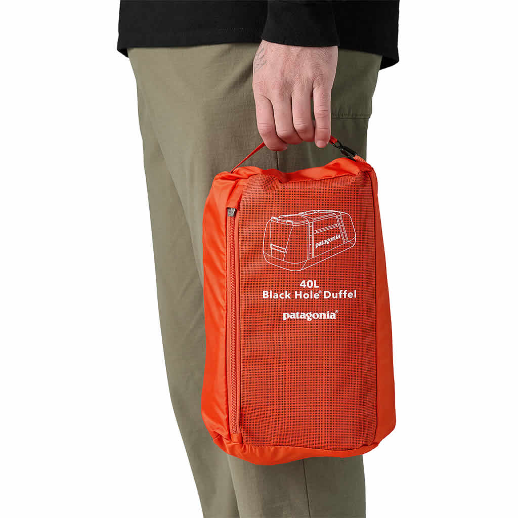 Black Hole Duffel 40L