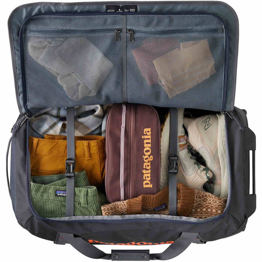 Black Hole Wheeled Duffel 70L