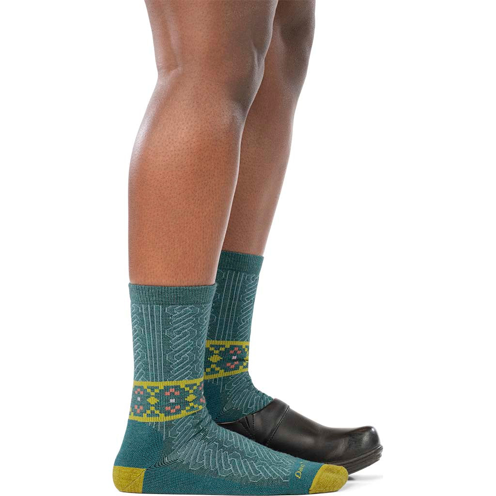 Women's Nordic Twist Crew Lightweight Lifestyle Socks