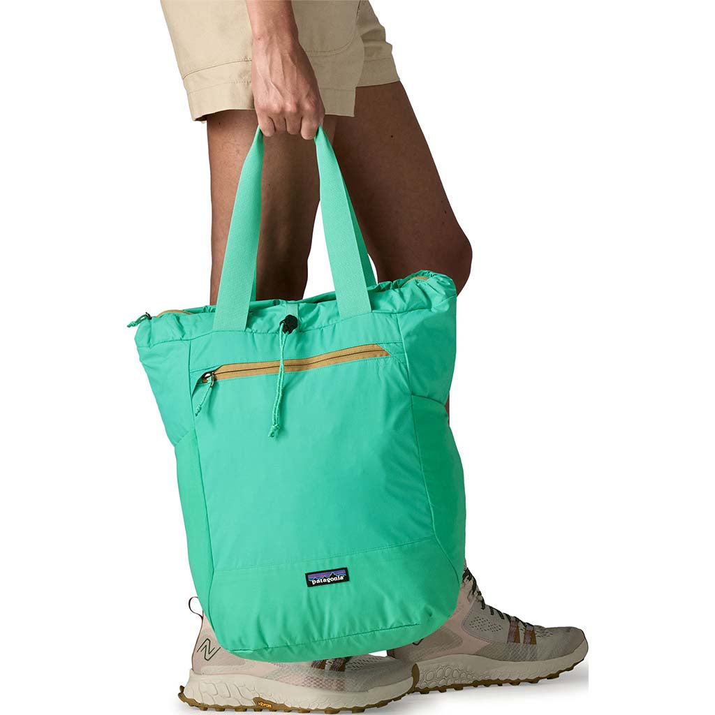 Terravia Tote Pack