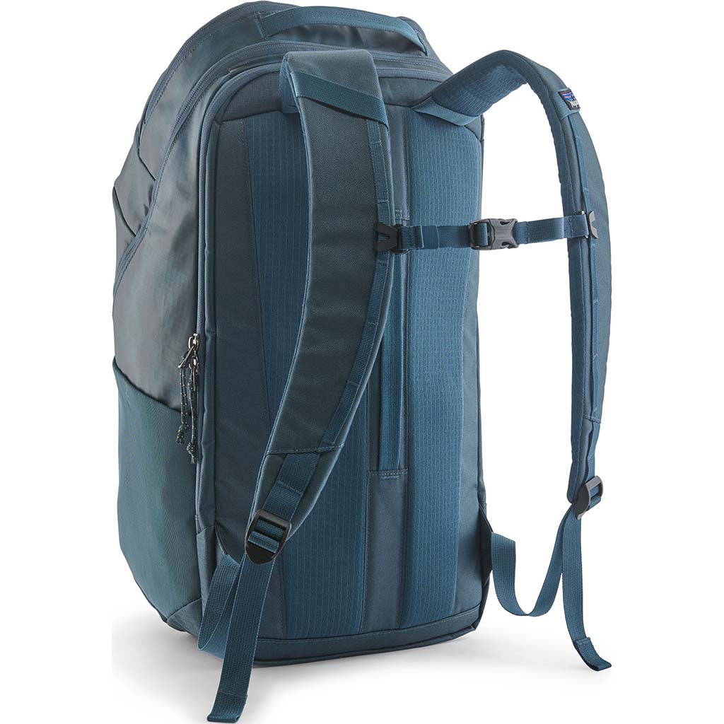 Black Hole Pack 32L
