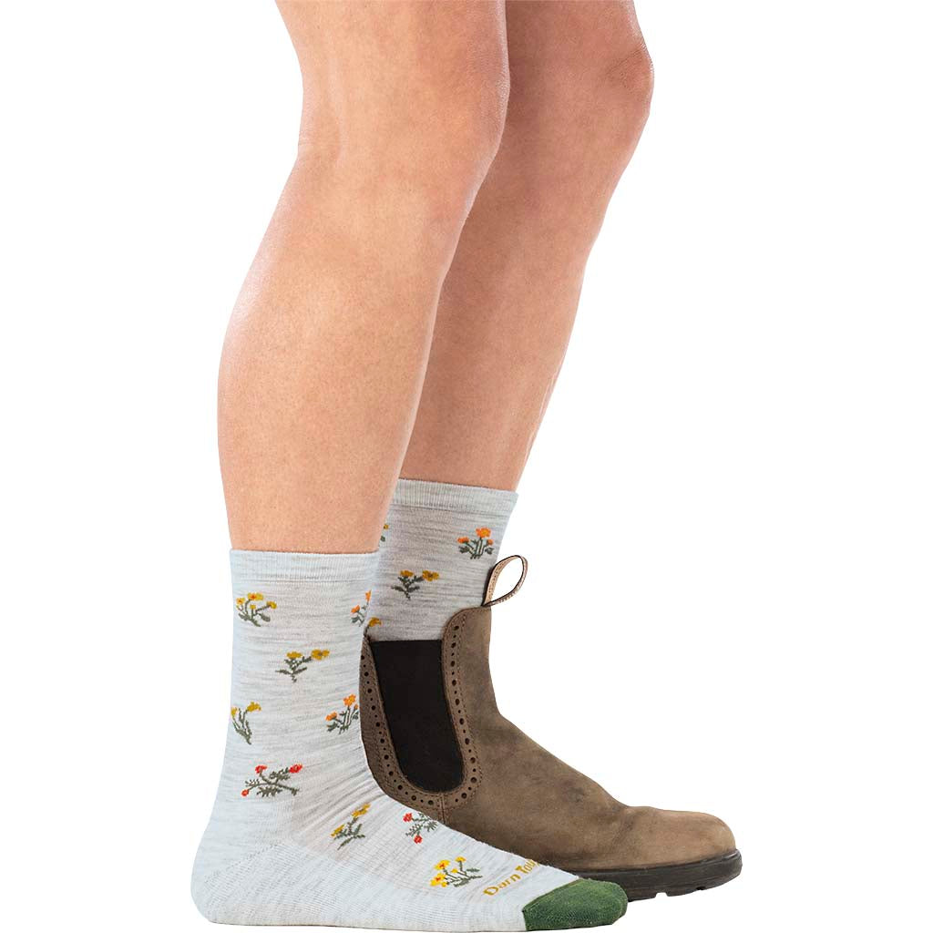 Women's Wildflower Crew Lightweight Lifestyle Socks