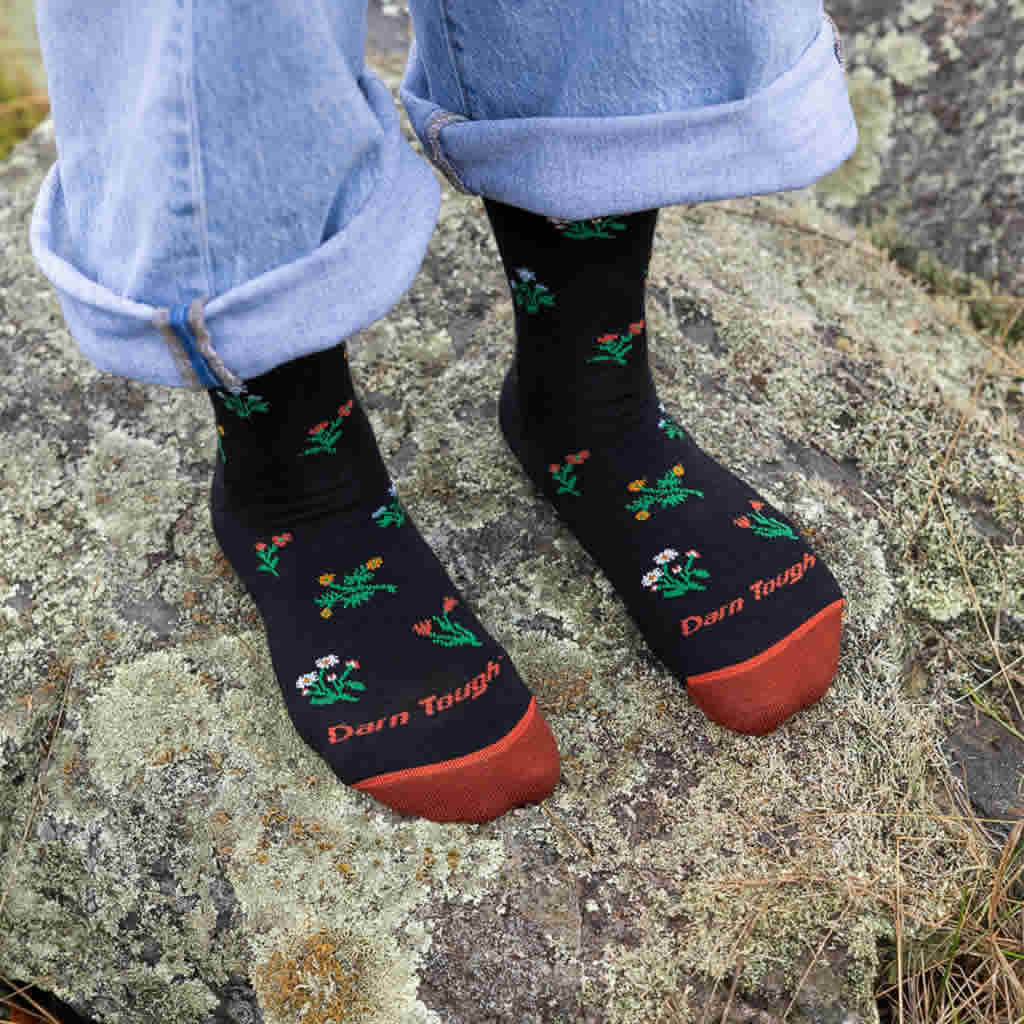 Women's Wildflower Crew Lightweight Lifestyle Socks
