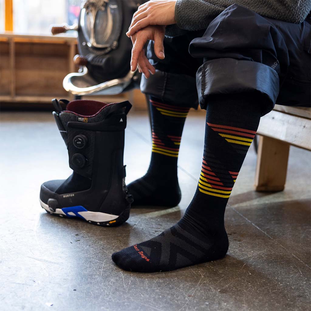 Men's Carve Over-the-Calf Midweight Ski and Snowboard Socks