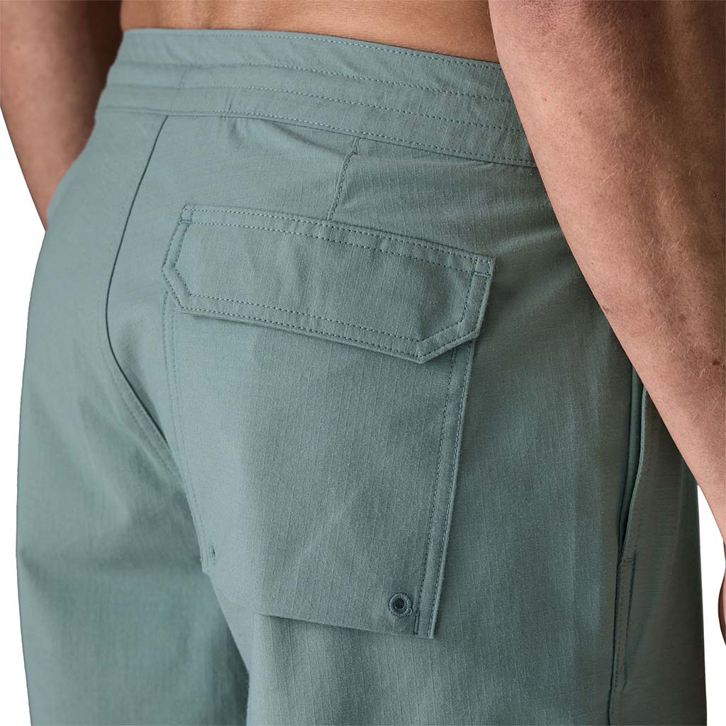 Men's Home Waters Hybrid Shorts 18